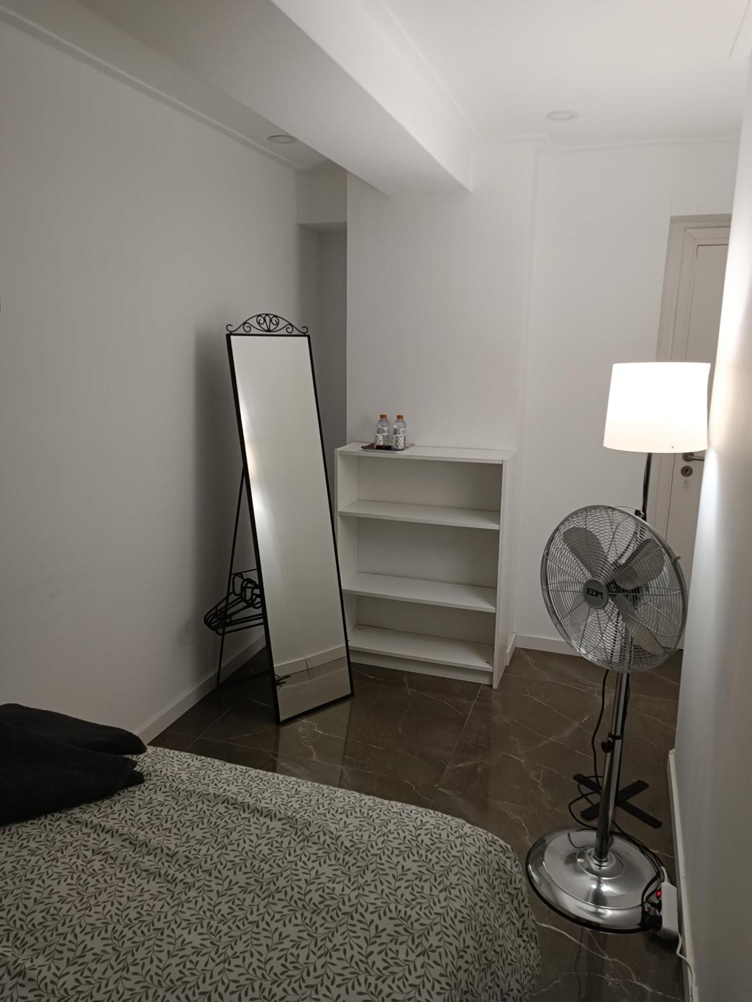 קוסטה דה קפאריקה Plaza Caparica Hostel מראה חיצוני תמונה