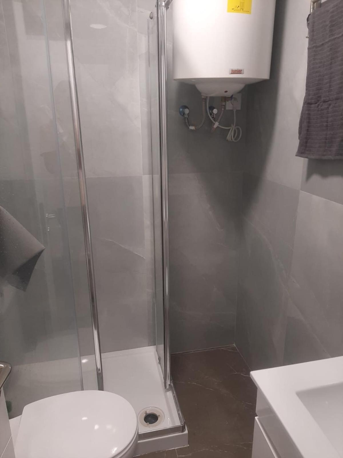 קוסטה דה קפאריקה Plaza Caparica Hostel מראה חיצוני תמונה